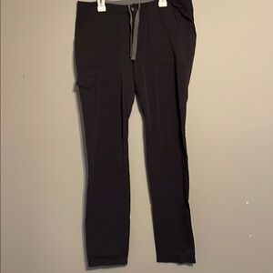 REI Black Cargo Pants Sleek Design Modern Silhouette